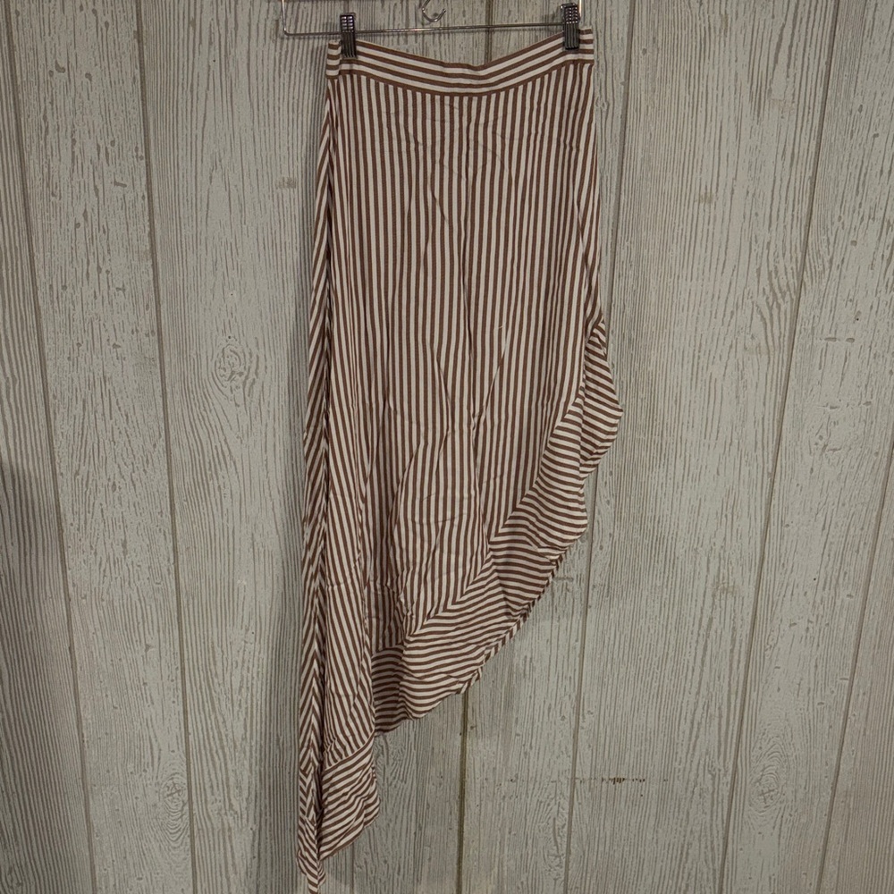 Lulu’s Striped Asymmetrical Skirt